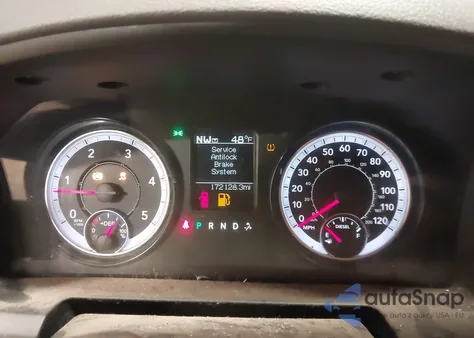 2017 Ram 2500 Tradesman 4X4 6'4 Box z USA, uszkodzony, nr VIN 3C6UR5CL6HG540896